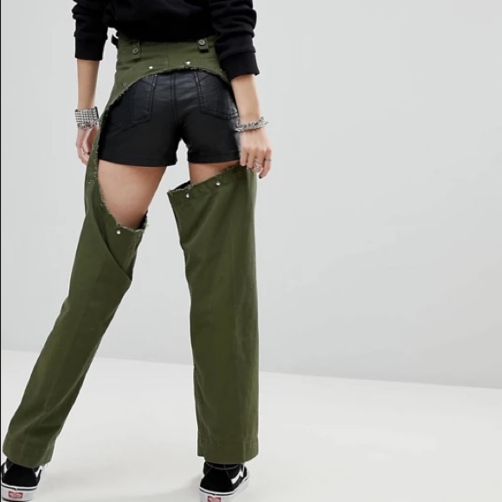 VINTAGE CHAPS